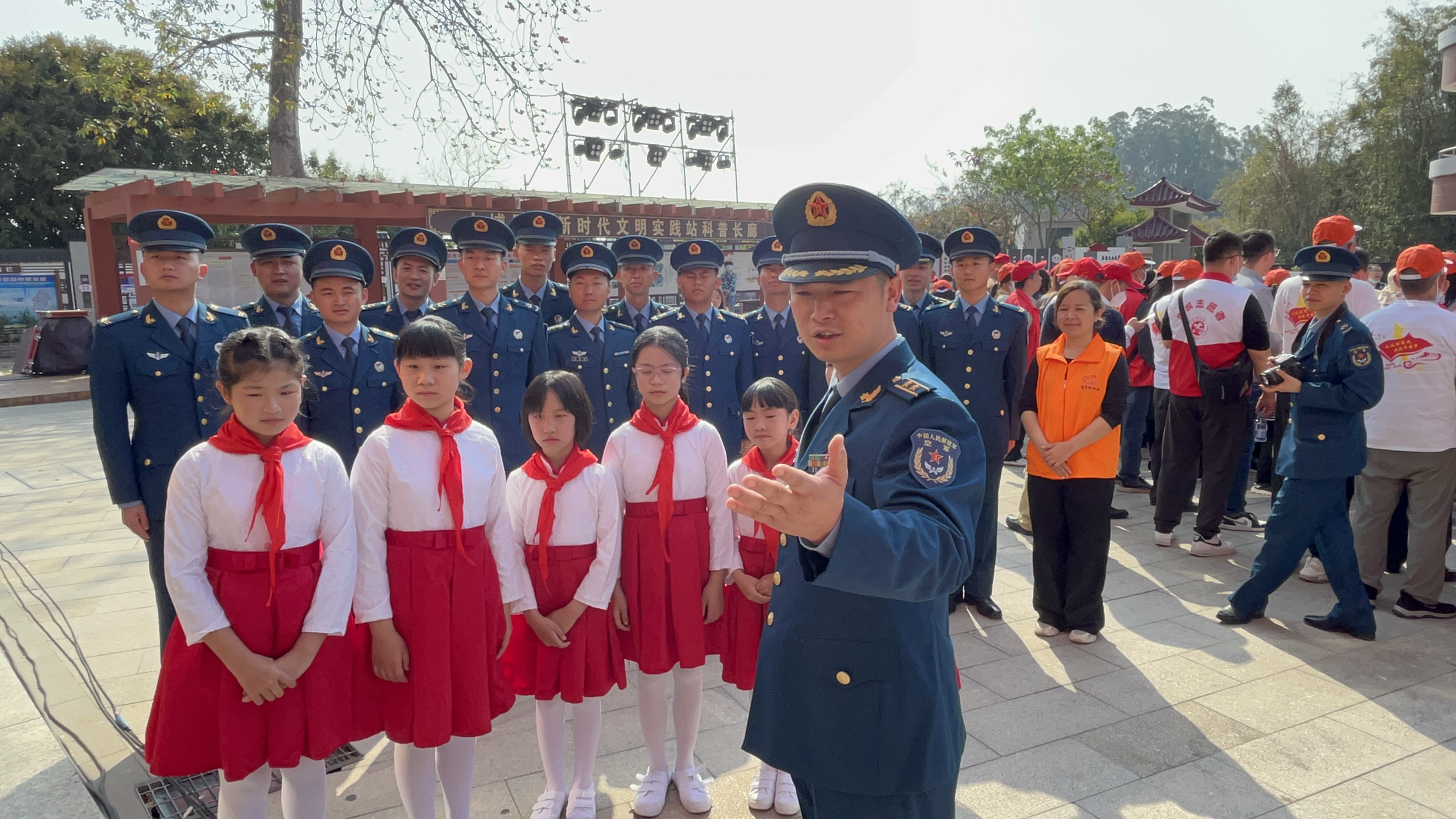 15b19748af1bfac3dd8764b0113e0e8.jpg