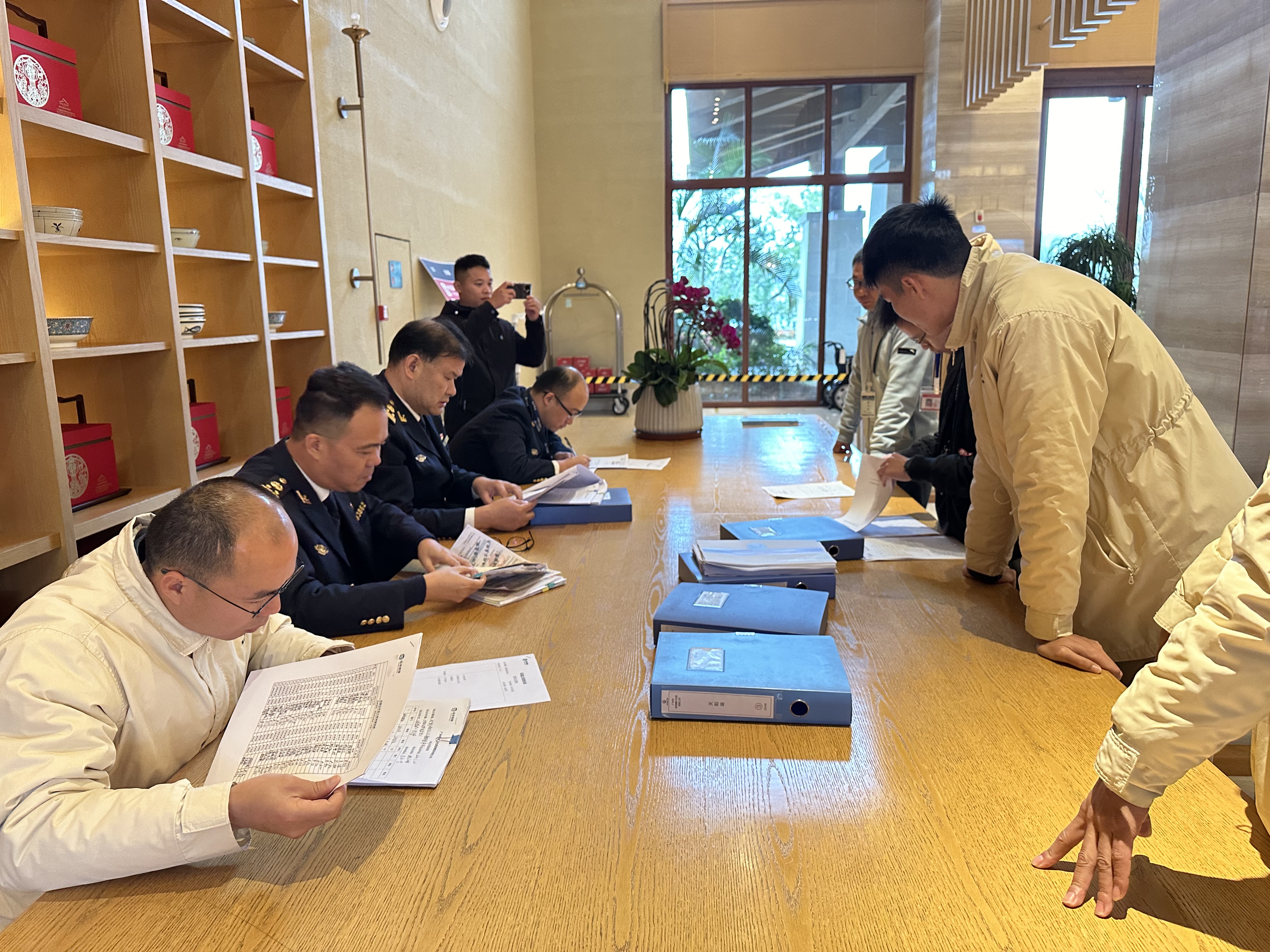 “两会”前 增城海事处开展涉客封闭水域联合检查.JPG